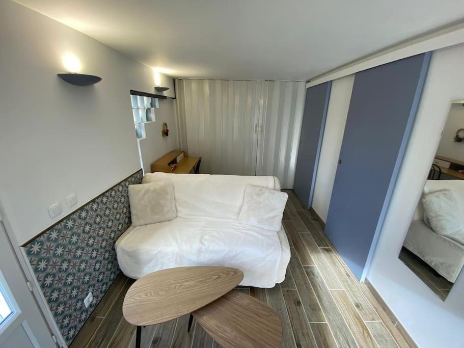 Charmant Studio Avec Jardin Avignon Exterior photo